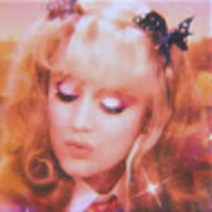 Meet your Posher, Maxwell